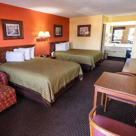 Budget Inn & Suites Hawkinsville Kültér fotó